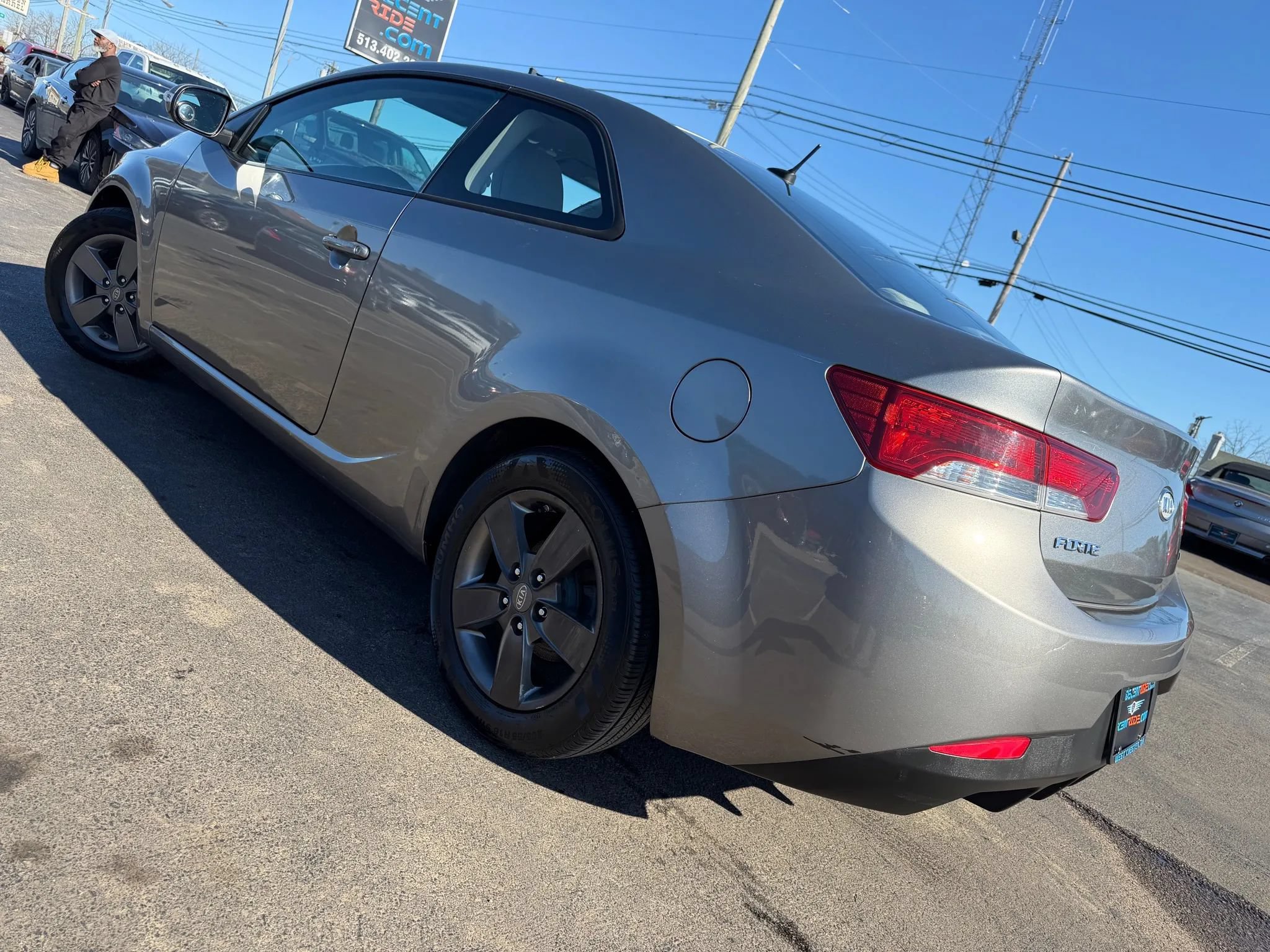 Used 2010 Kia Forte Koup EX FWD image 44
