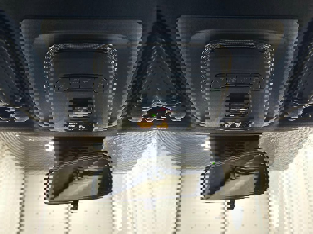 Used 2025 Toyota Corolla SE FWD image 41