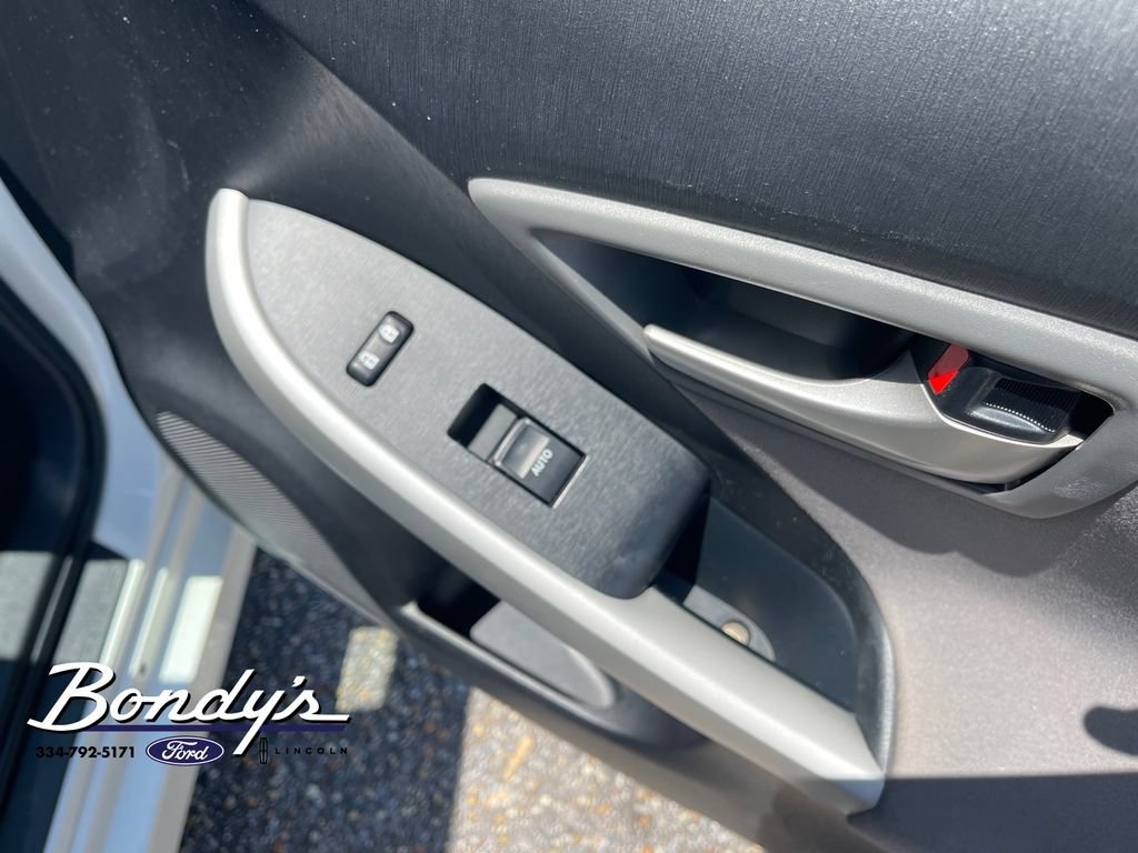 Used 2013 Toyota Prius Two FWD image 19