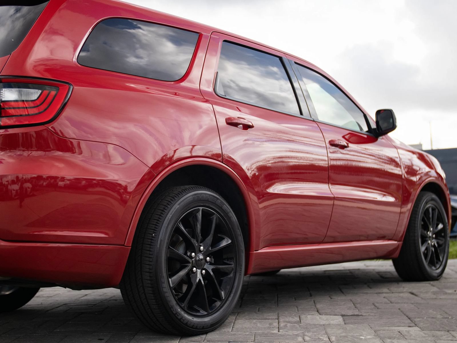 Used 2017 Dodge Durango R/T w/ Trailer Tow Group IV RWD image 14