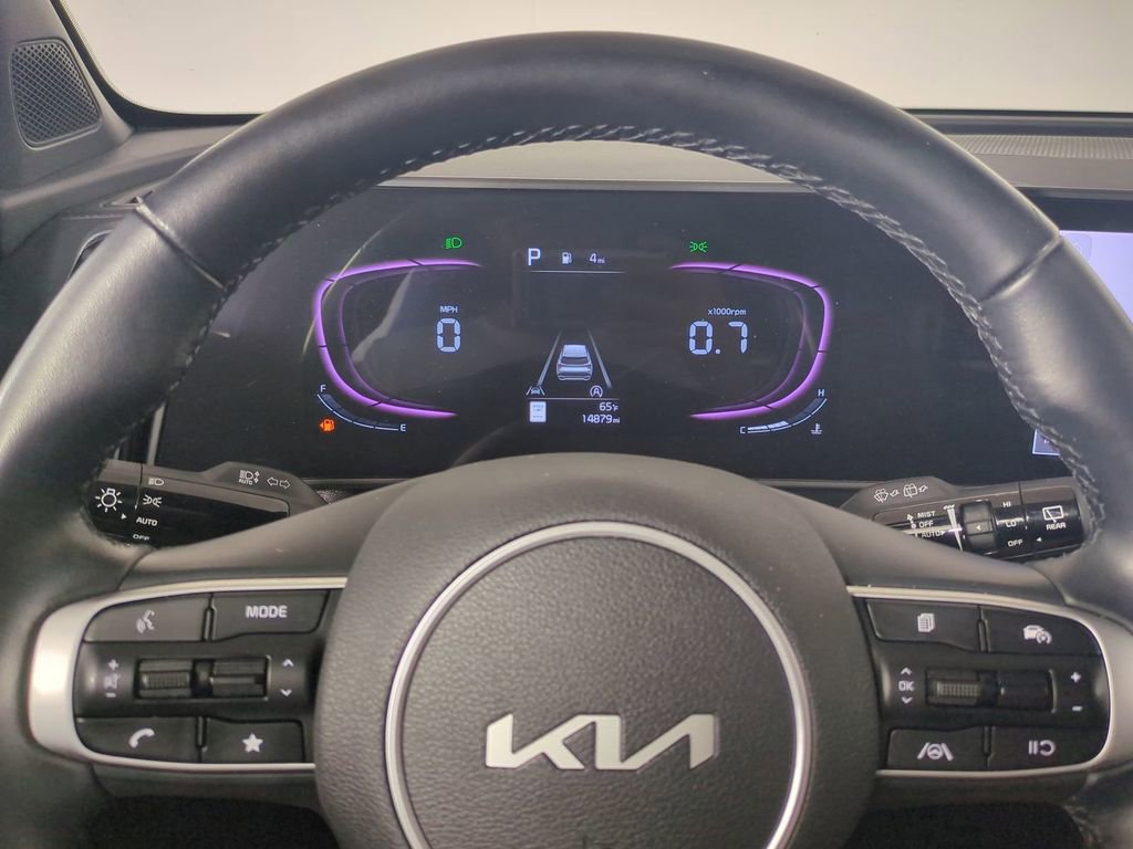 Used 2025 Kia Sportage X-Line w/ Premium Package image 35