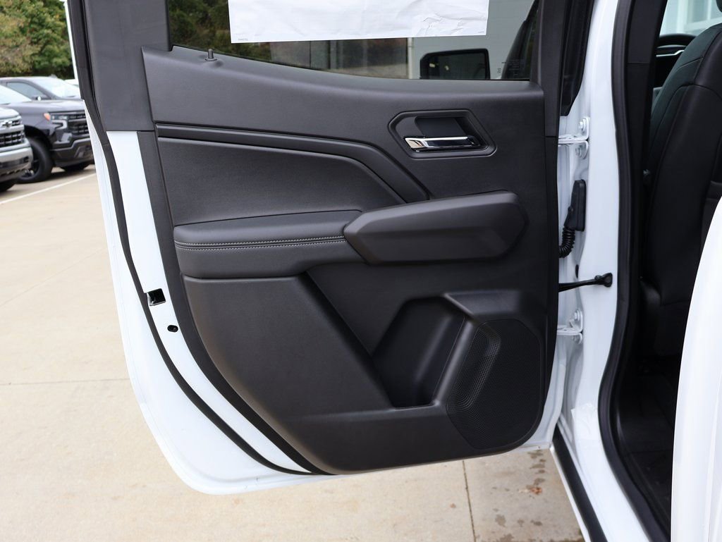 New 2026 GMC Canyon Elevation w/ Convenience Package image 24