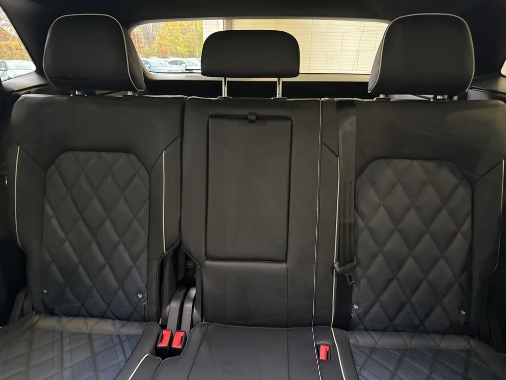 New 2026 Volkswagen Atlas Cross Sport SEL Premium R-Line image 14