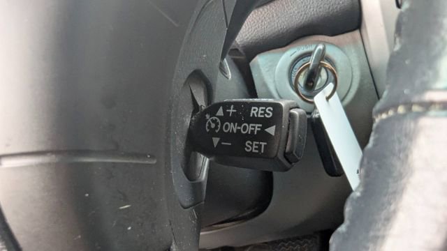 Used 2004 Toyota 4Runner Limited image 28