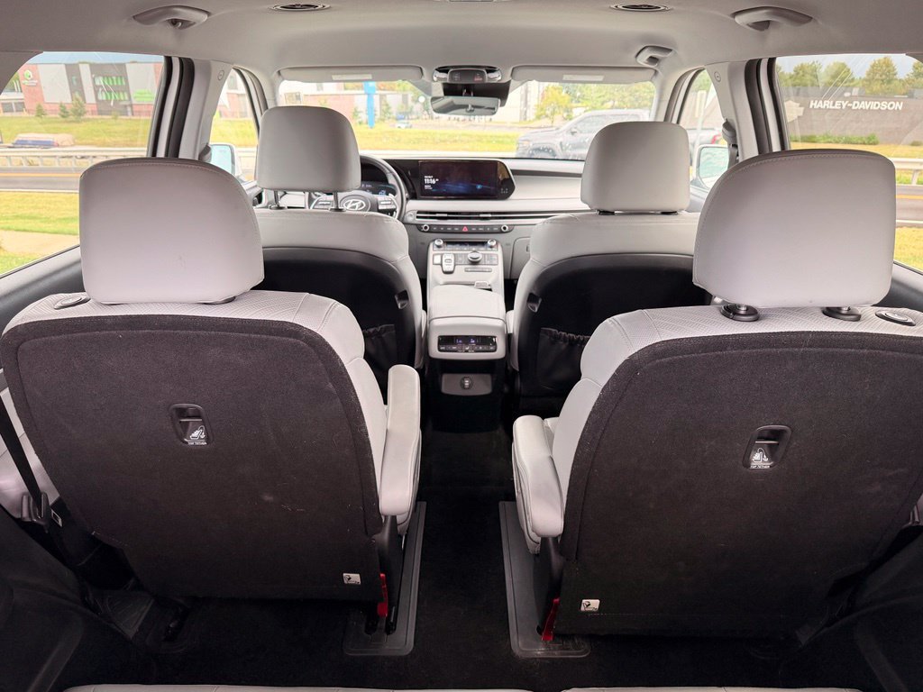Used 2024 Hyundai Palisade SEL FWD image 28