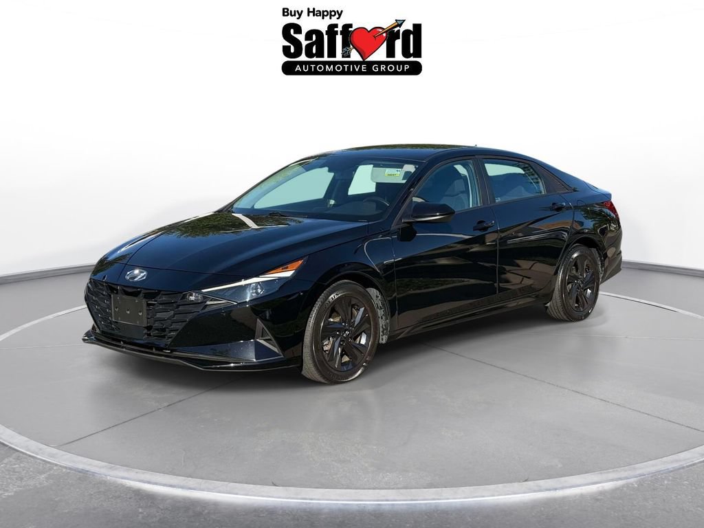 Used 2021 Hyundai Elantra SEL w/ Convenience Package