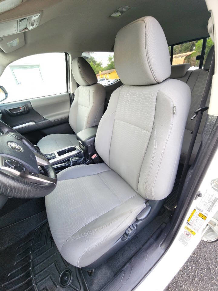 Used 2016 Toyota Tacoma SR5 image 18