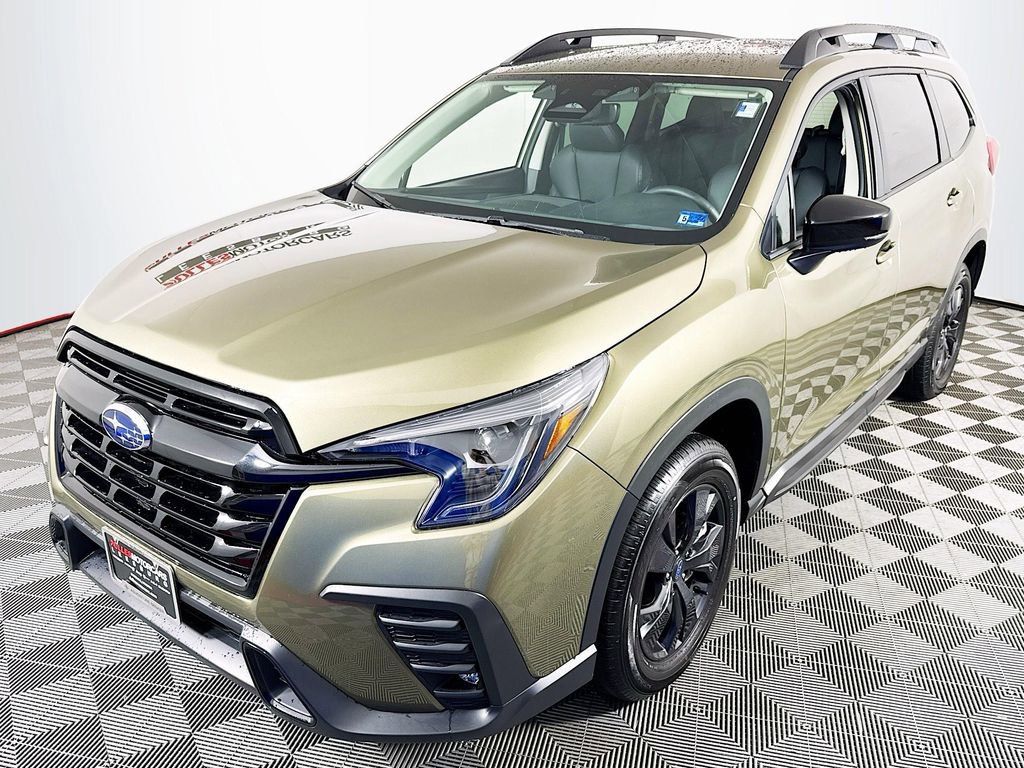 Used 2026 Subaru Ascent Premium AWD/4WD image 3