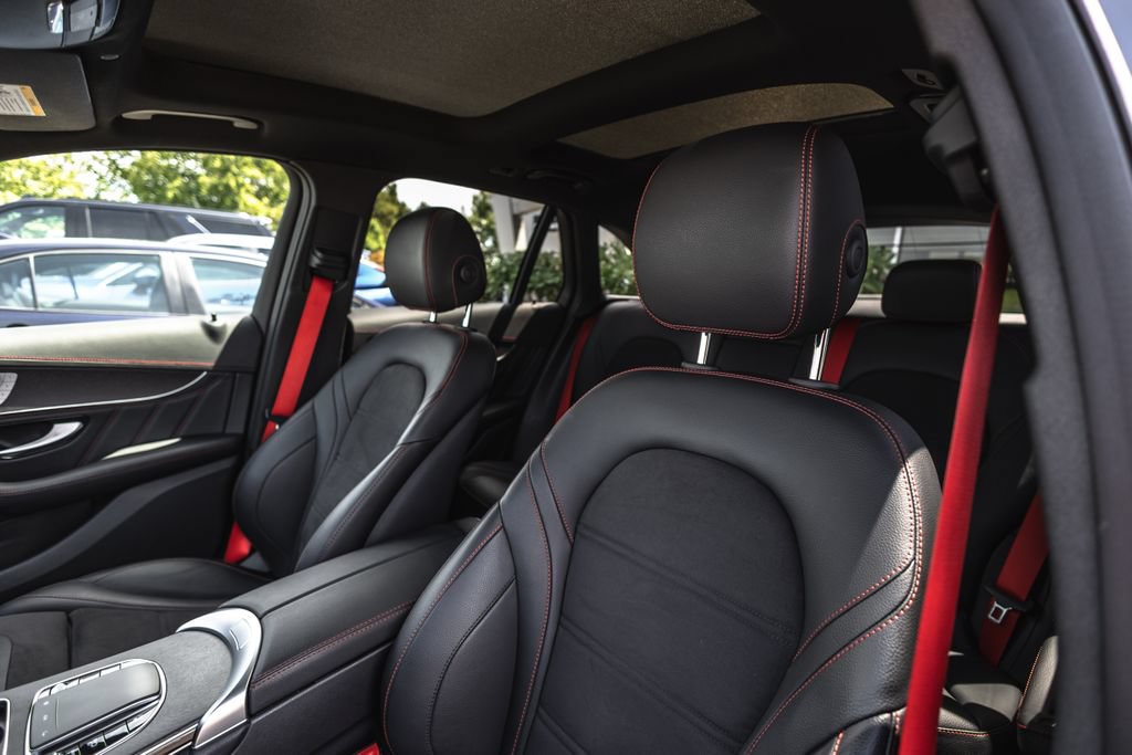 Used 2022 Mercedes-Benz GLC 43 AMG 4MATIC image 18