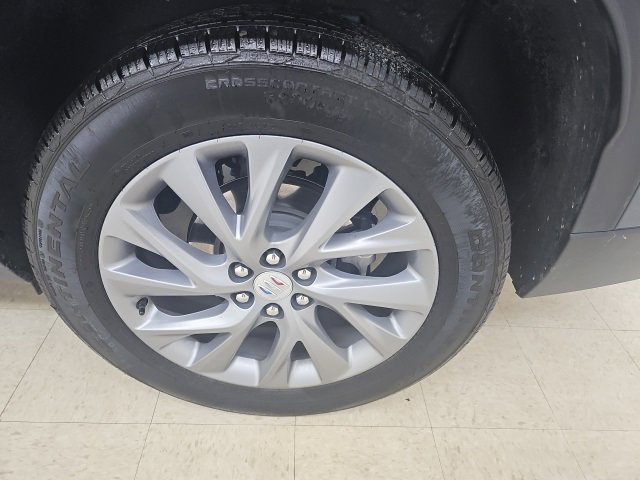 Used 2025 Buick Enclave Preferred image 23