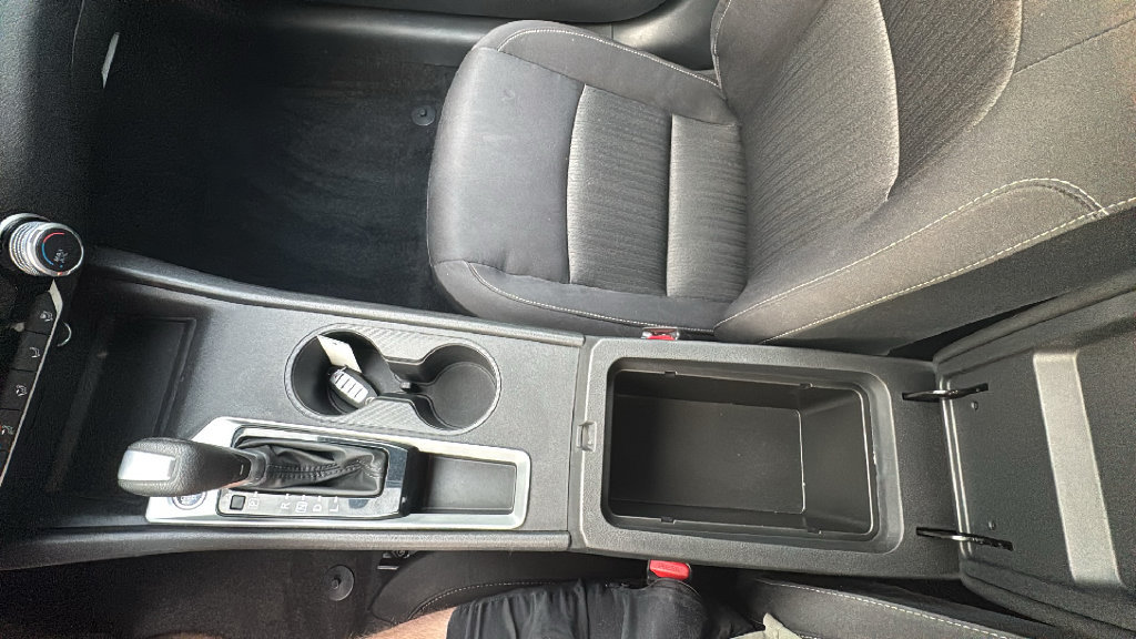 Used 2025 Nissan Altima 2.5 SV FWD image 22