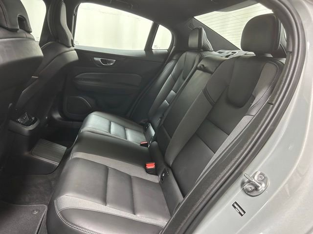 Used 2025 Volvo S60 T8 Ultra AWD/4WD image 9