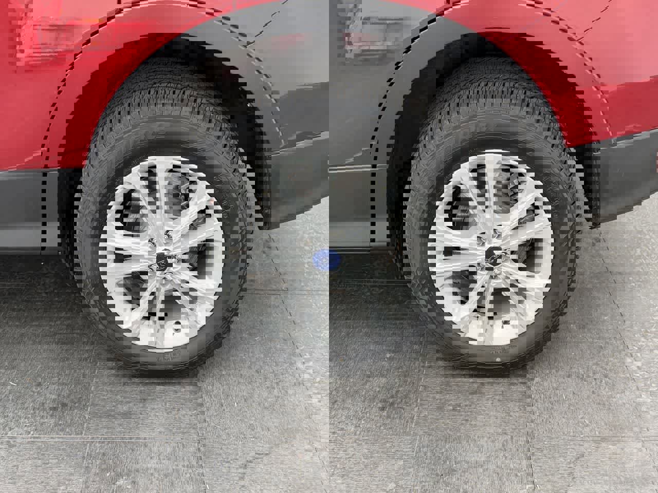 Used 2018 Ford Escape SEL image 25