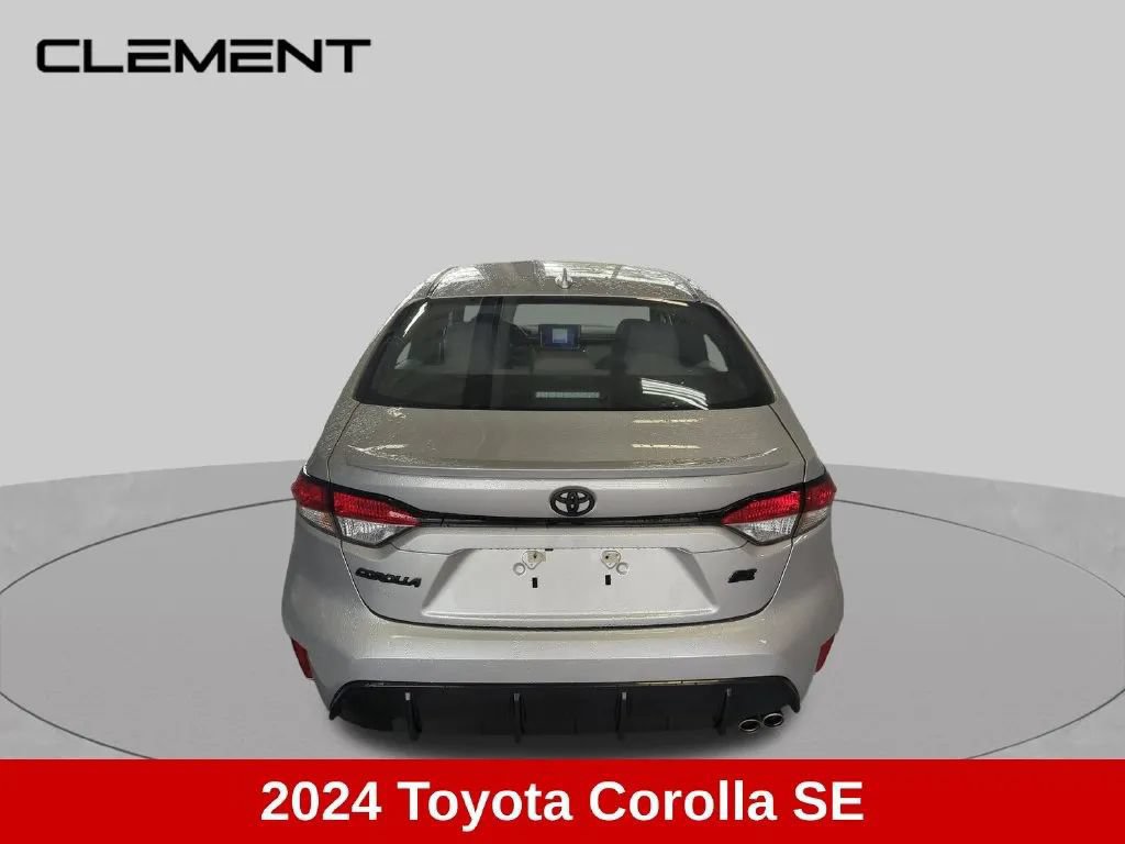 Used 2024 Toyota Corolla SE FWD image 5