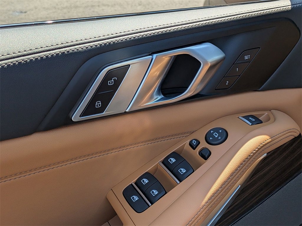 New 2026 BMW X5 sDrive40i image 15