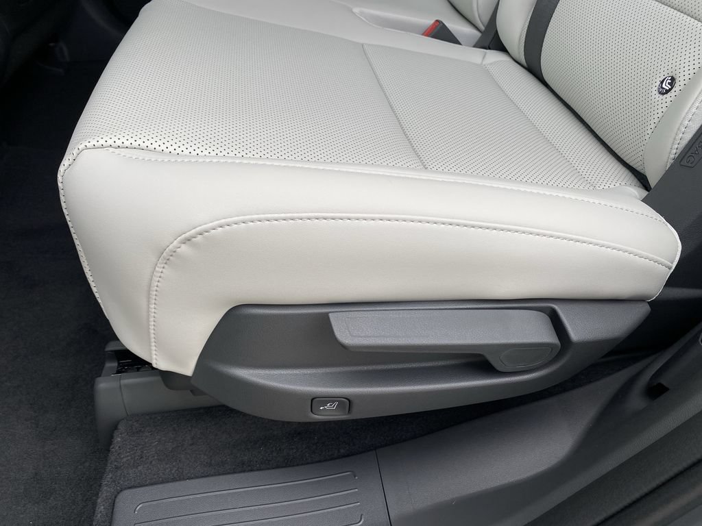 New 2027 Hyundai Santa Fe SEL FWD image 28