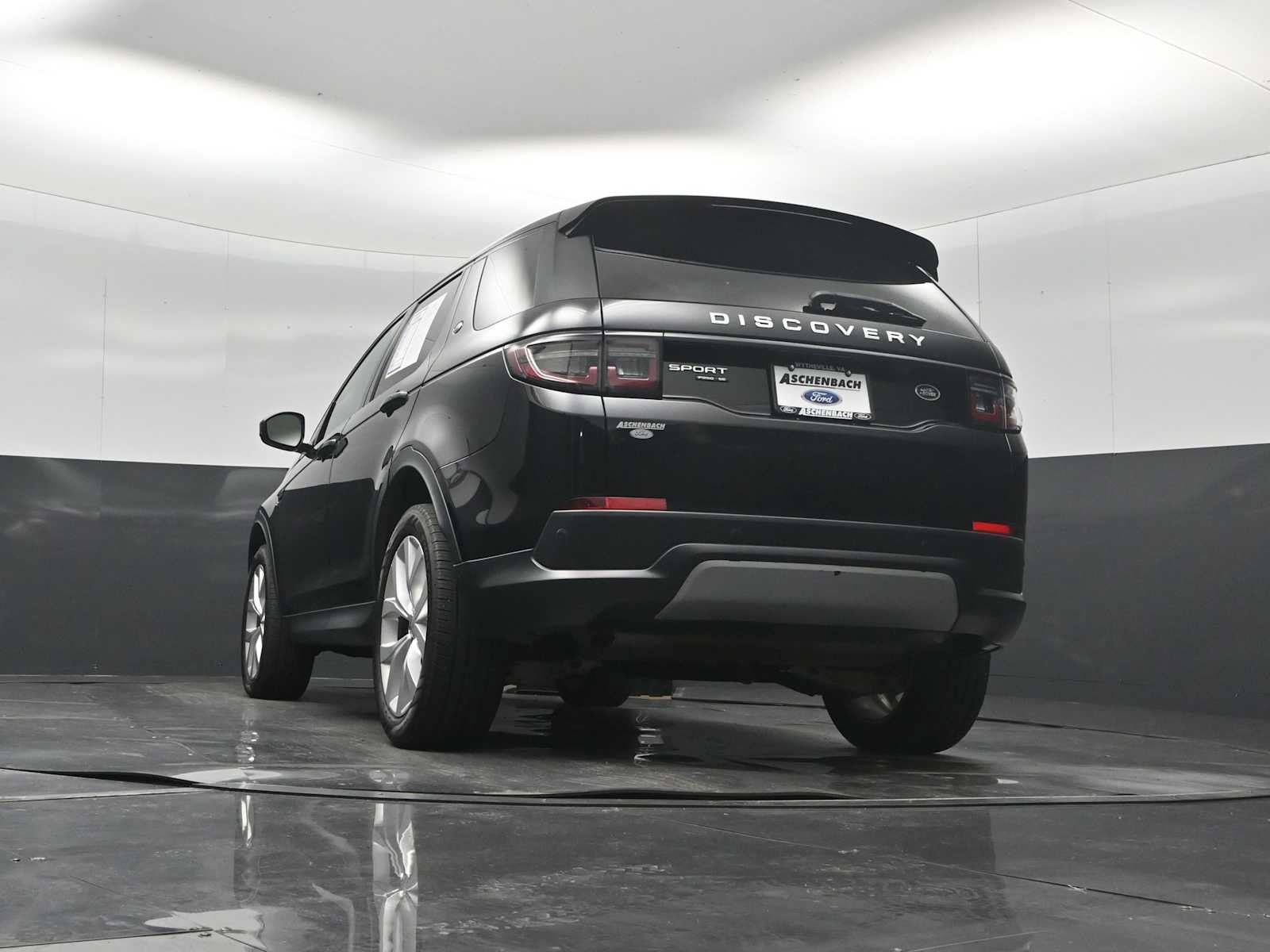 Used 2020 Land Rover Discovery Sport SE AWD/4WD image 41