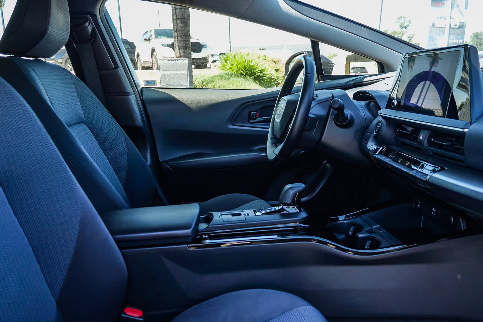 Used 2024 Toyota Prius LE FWD image 16