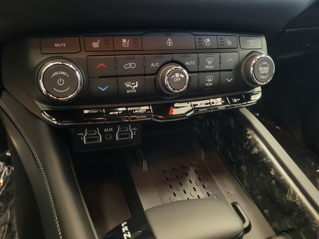 New 2026 Dodge Durango SRT Hellcat w/ Premium Group AWD/4WD image 11