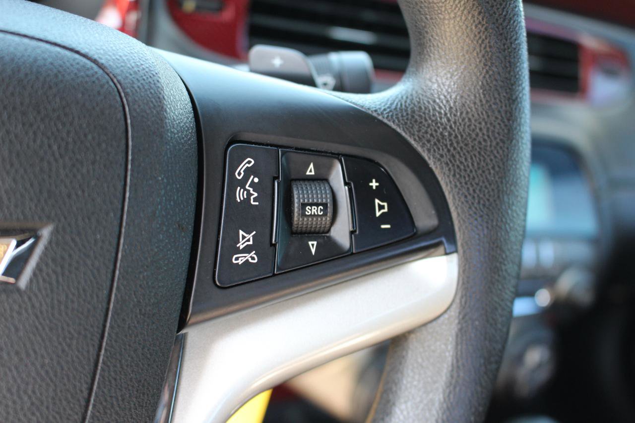 Used 2012 Chevrolet Camaro LS RWD image 19