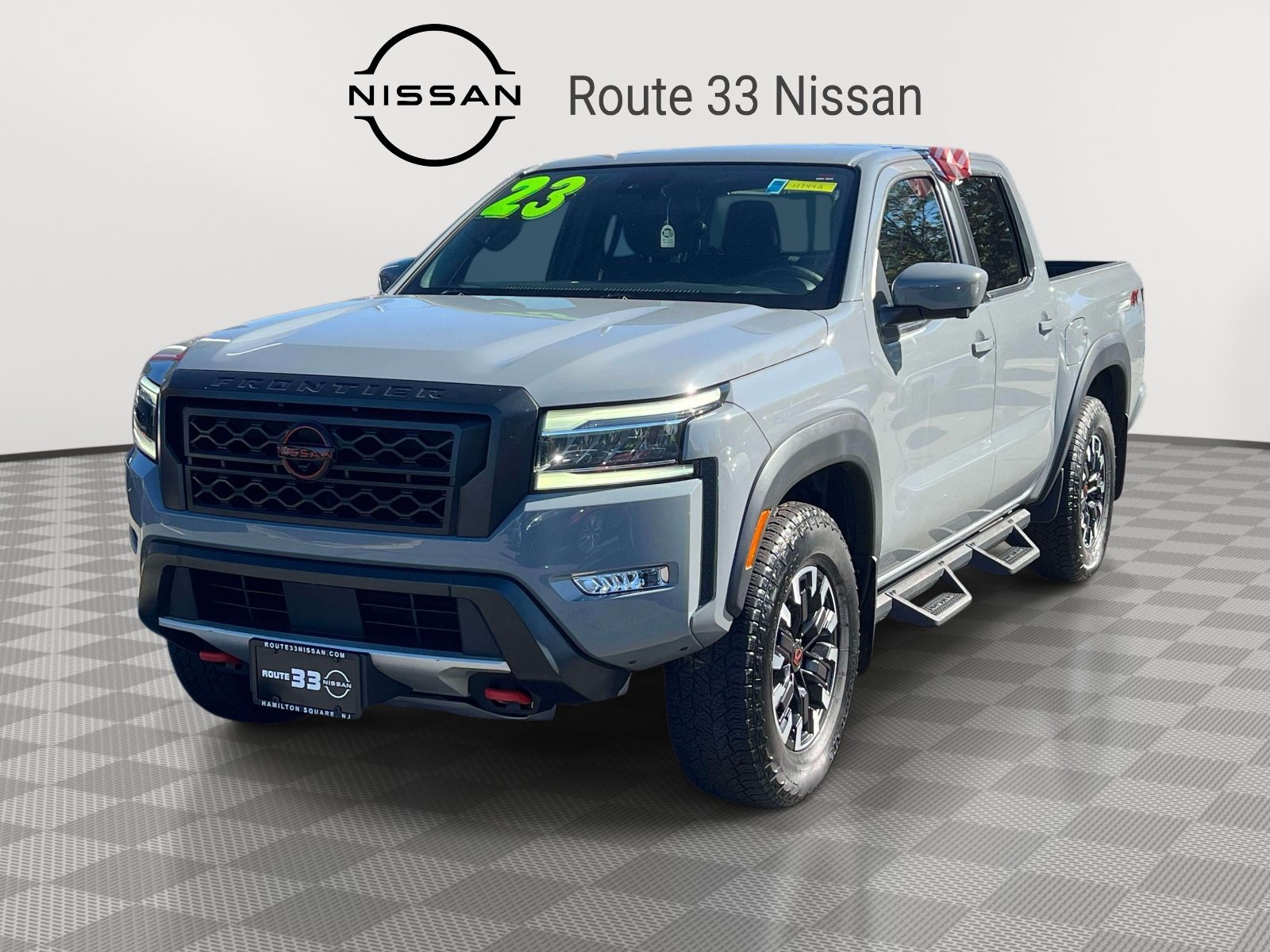 Used 2023 Nissan Frontier PRO-4X w/ Pro Convenience Package AWD/4WD image 2