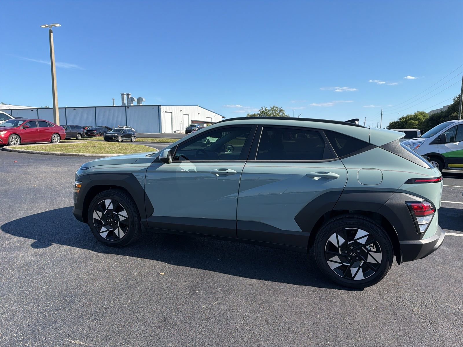 Used 2025 Hyundai Kona SEL image 10
