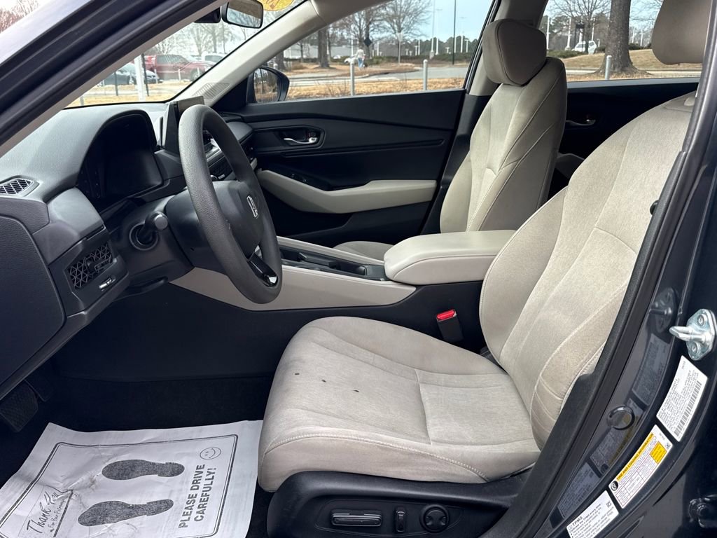 Used 2024 Honda Accord EX image 13