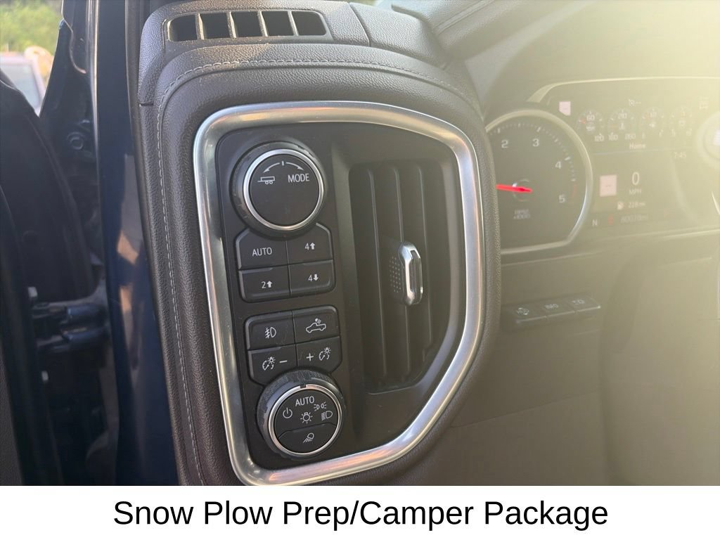 Used 2021 Chevrolet Silverado 2500 LTZ w/ LTZ Premium Package AWD/4WD image 21