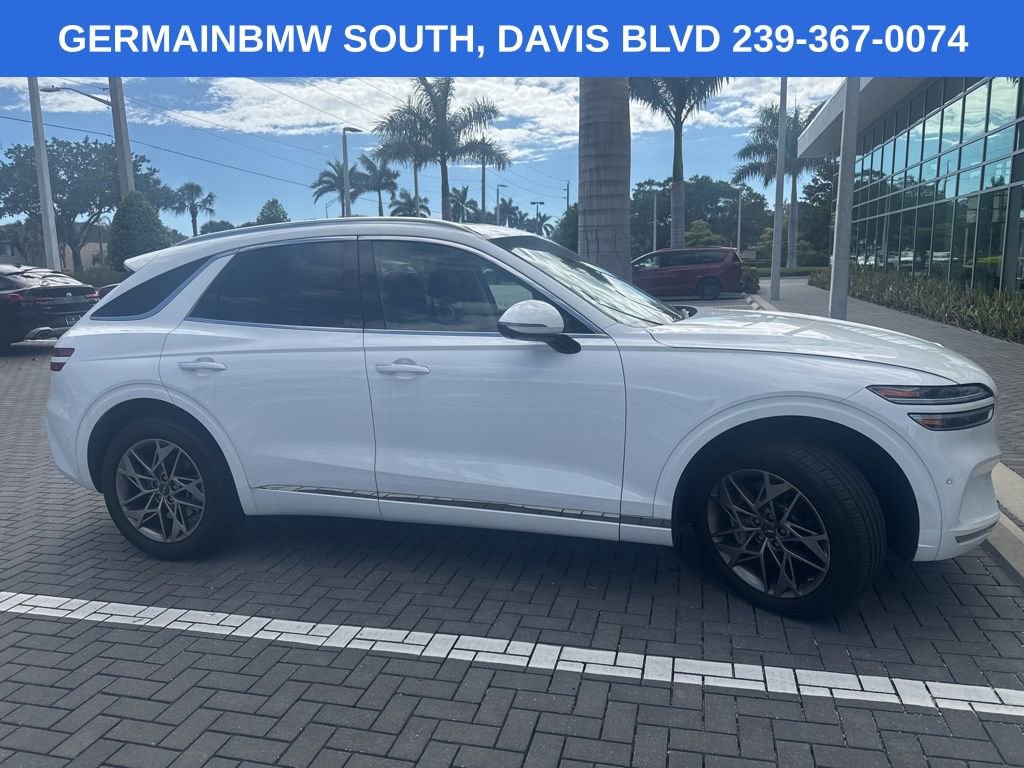 Used 2023 Genesis GV70 2.5T w/ Advanced Package image 7