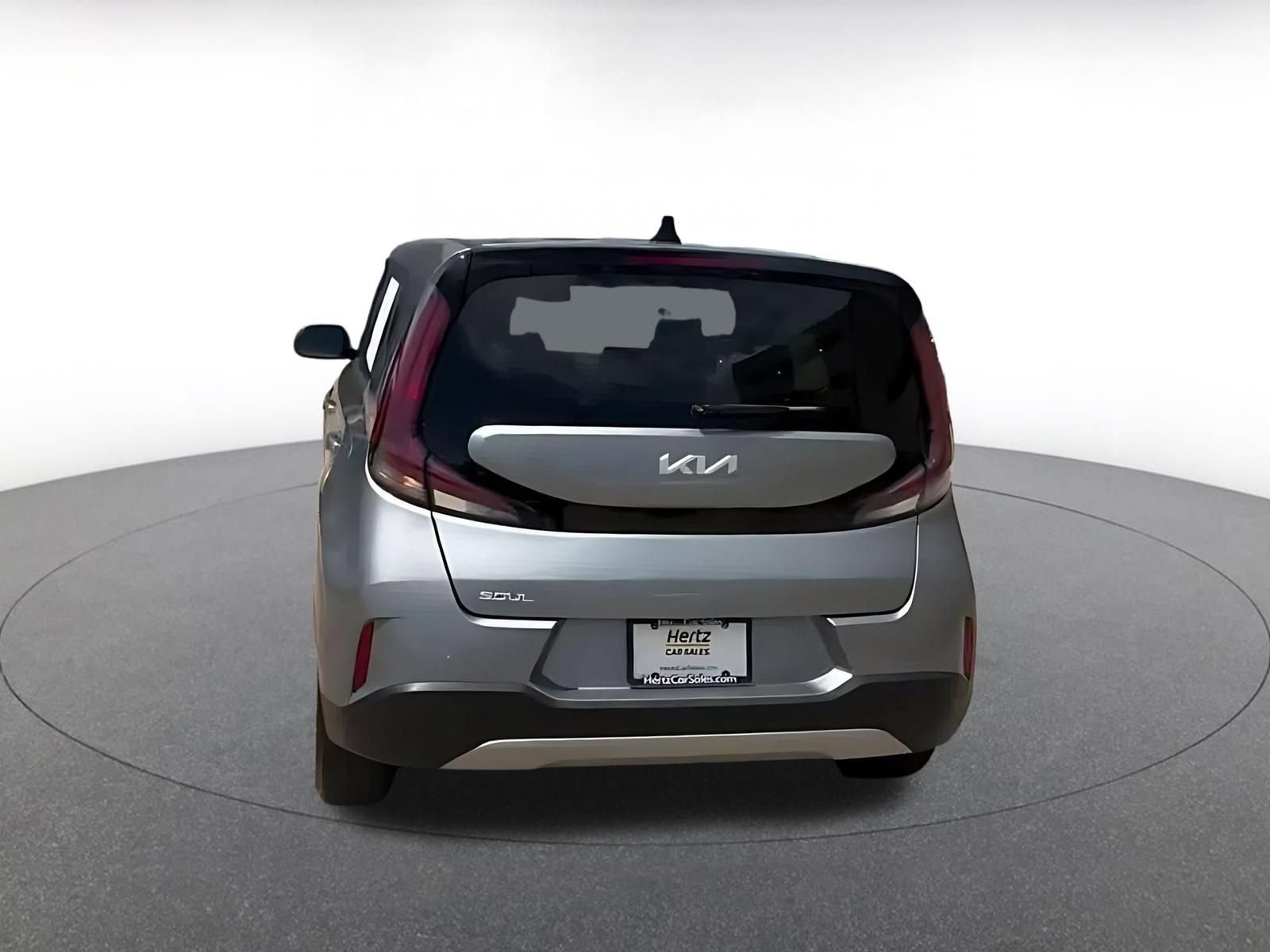 Used 2025 Kia Soul LX w/ LX Technology Package FWD image 10
