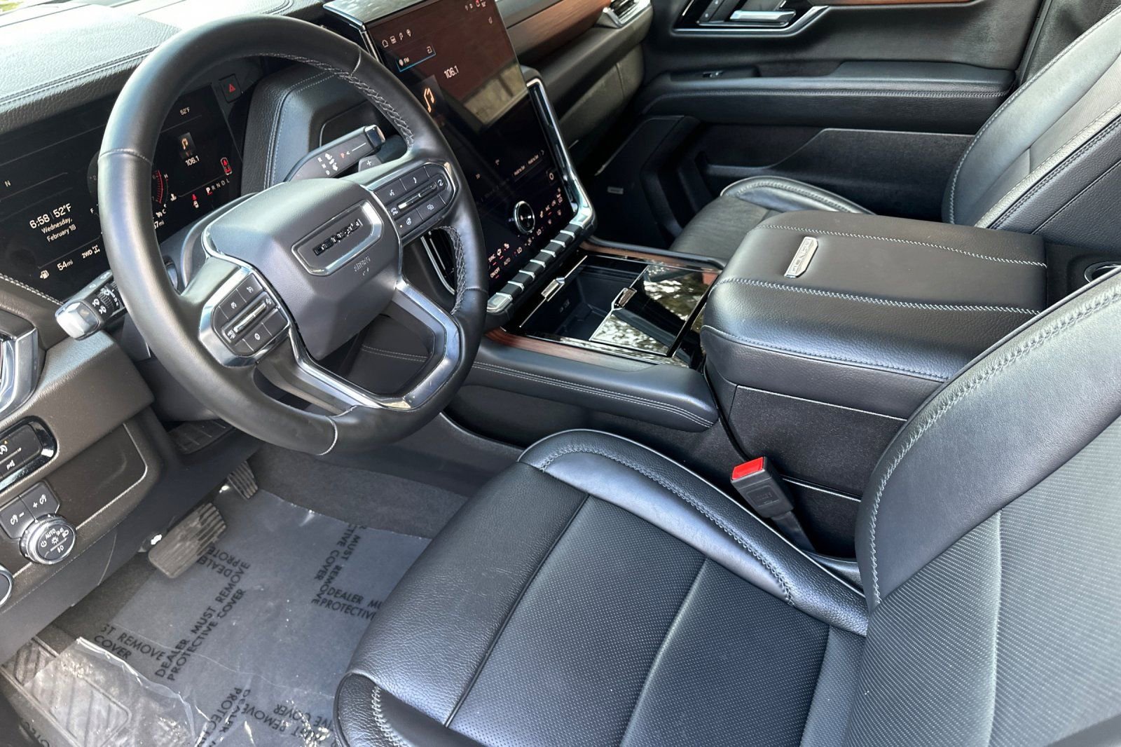 Used 2025 GMC Yukon Denali image 9