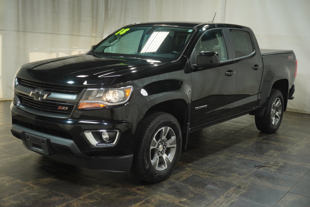 Used 2018 Chevrolet Colorado Z71 AWD/4WD image 2