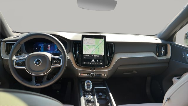 Certified 2026 Volvo XC60 B5 Plus AWD/4WD image 15