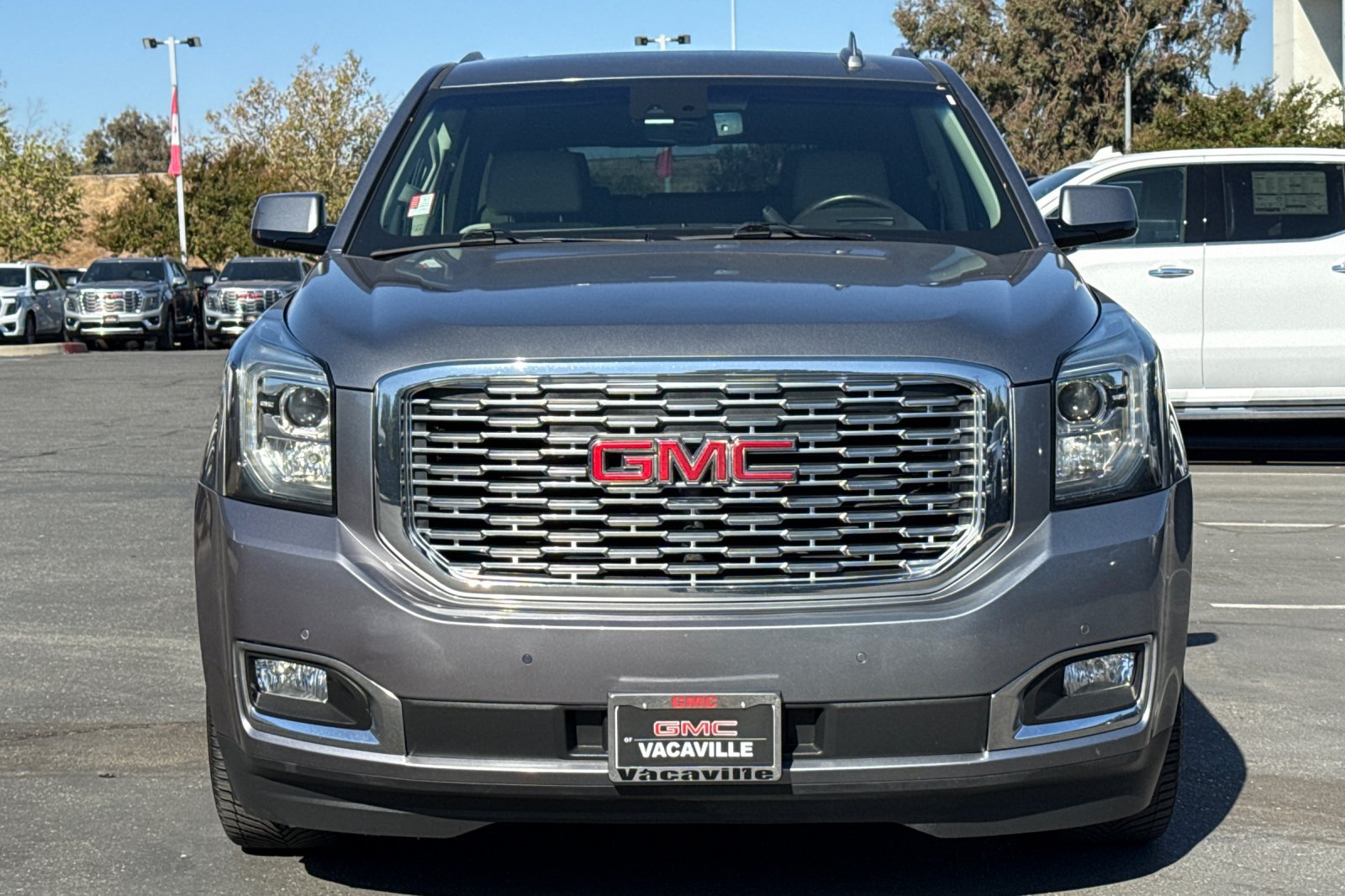 Used 2019 GMC Yukon Denali w/ Denali Ultimate Package AWD/4WD image 10