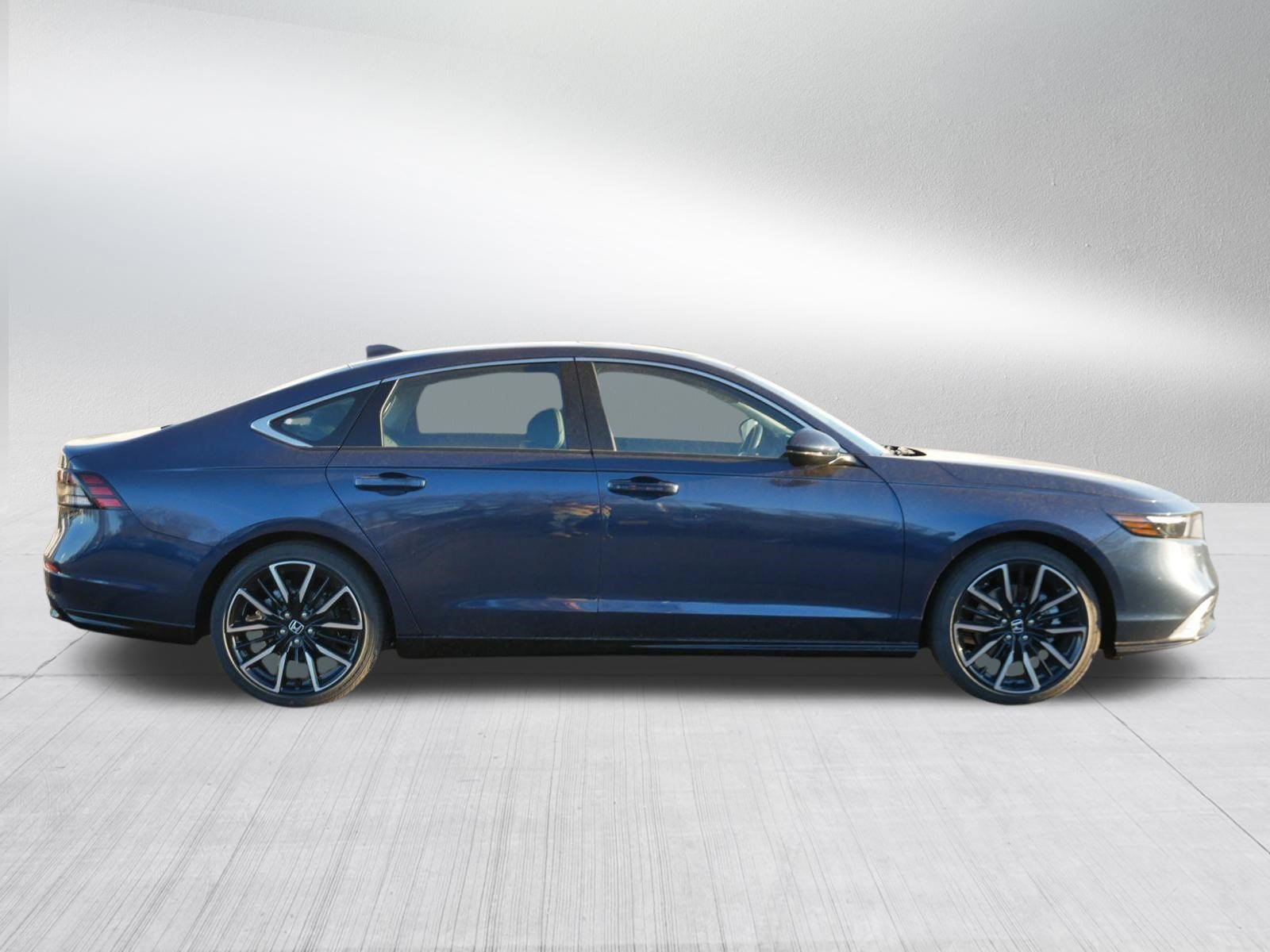 New 2026 Honda Accord Touring image 8