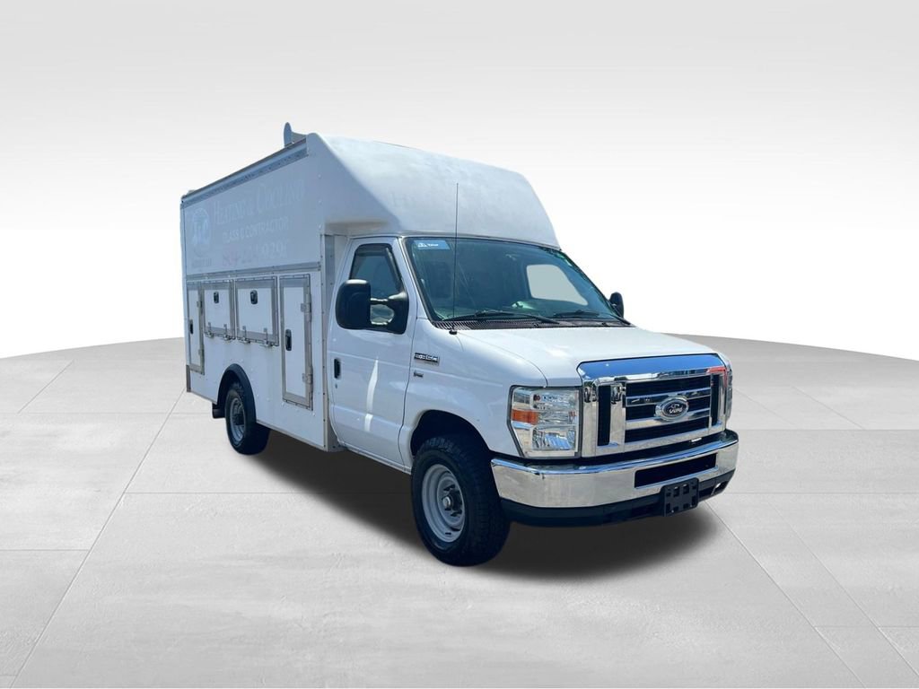 Used 2015 Ford E-350 and Econoline 350 Super Duty w/ Power Windows & Locks Group