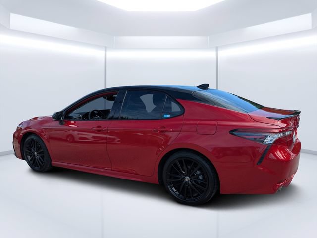 Used 2023 Toyota Camry XSE FWD image 5