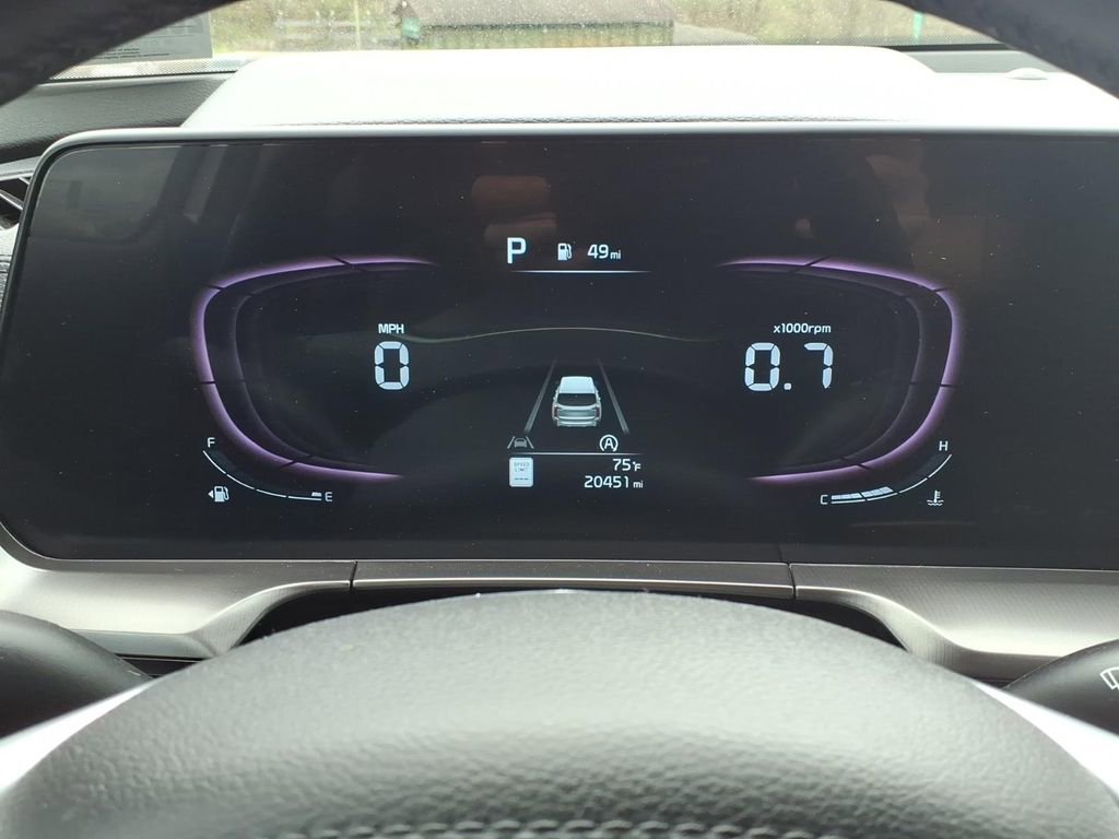 Certified 2024 Kia Telluride S w/ S Sunroof Package AWD/4WD image 26