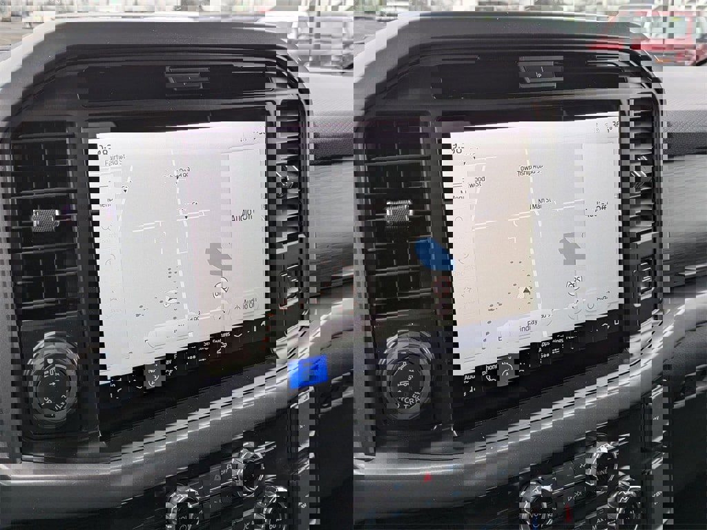 New 2025 Ford F150 XLT w/ Equipment Group 302A MID image 15