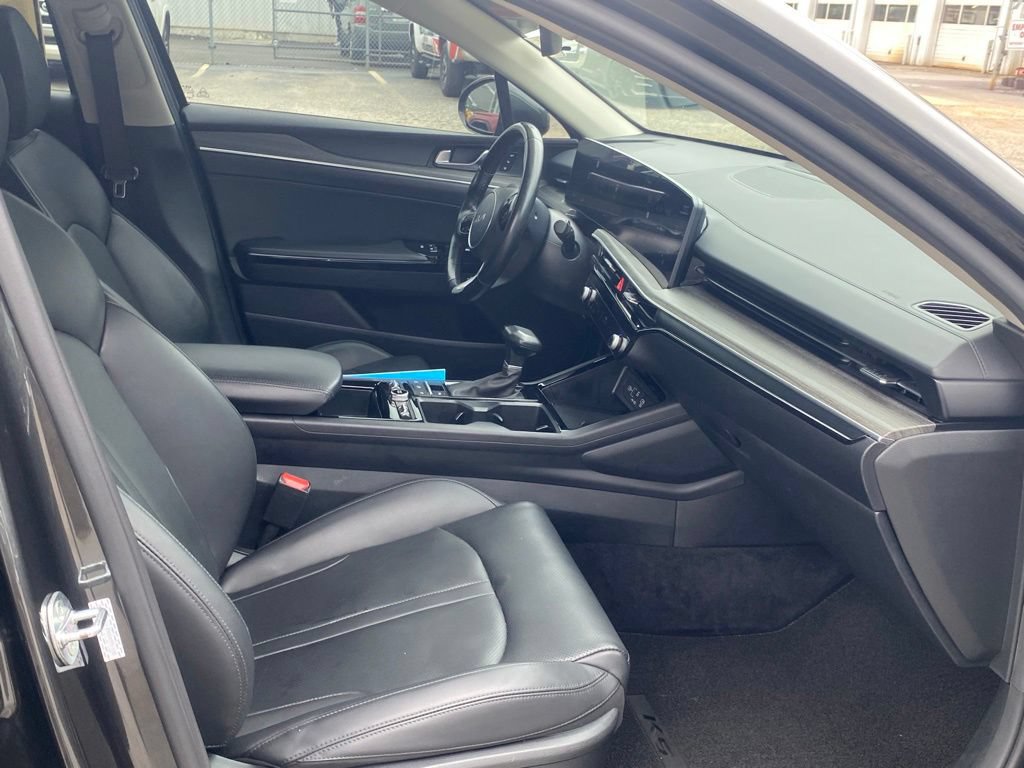 Used 2025 Kia K5 EX FWD image 16