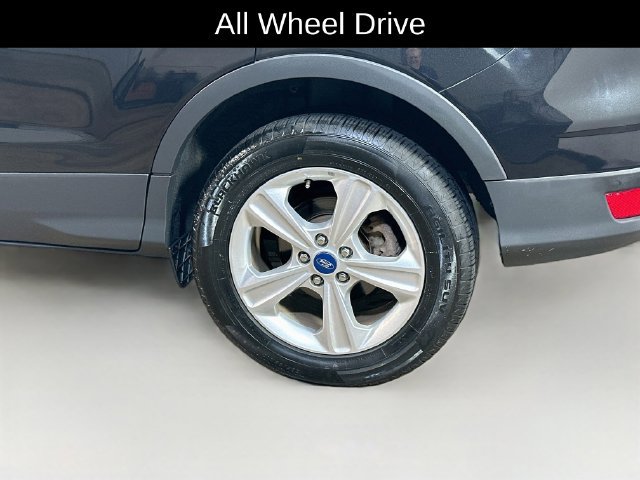 Used 2013 Ford Escape SE w/ Class II Trailer Tow Pkg AWD/4WD image 6