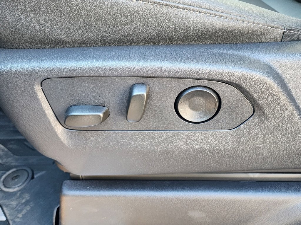 New 2026 GMC Sierra 1500 Elevation w/ Elevation Premium Package image 18