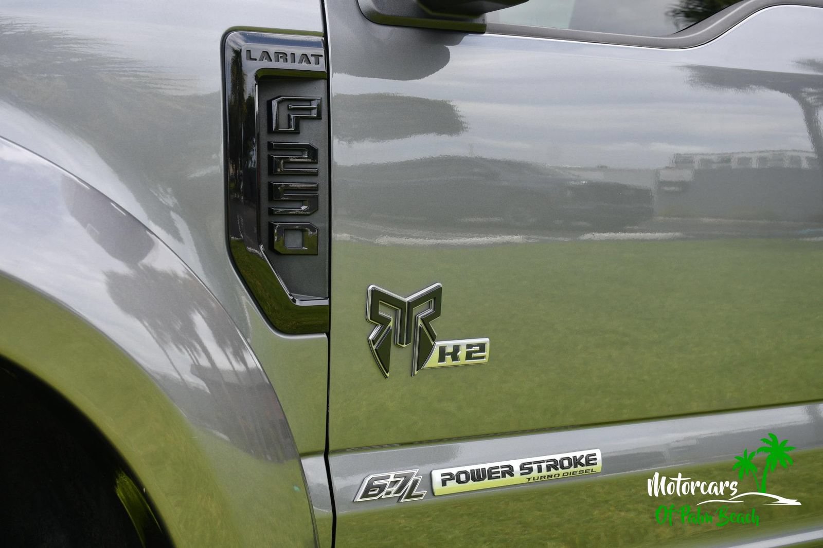 Used 2021 Ford F250 Lariat w/ Lariat Ultimate Package AWD/4WD image 3