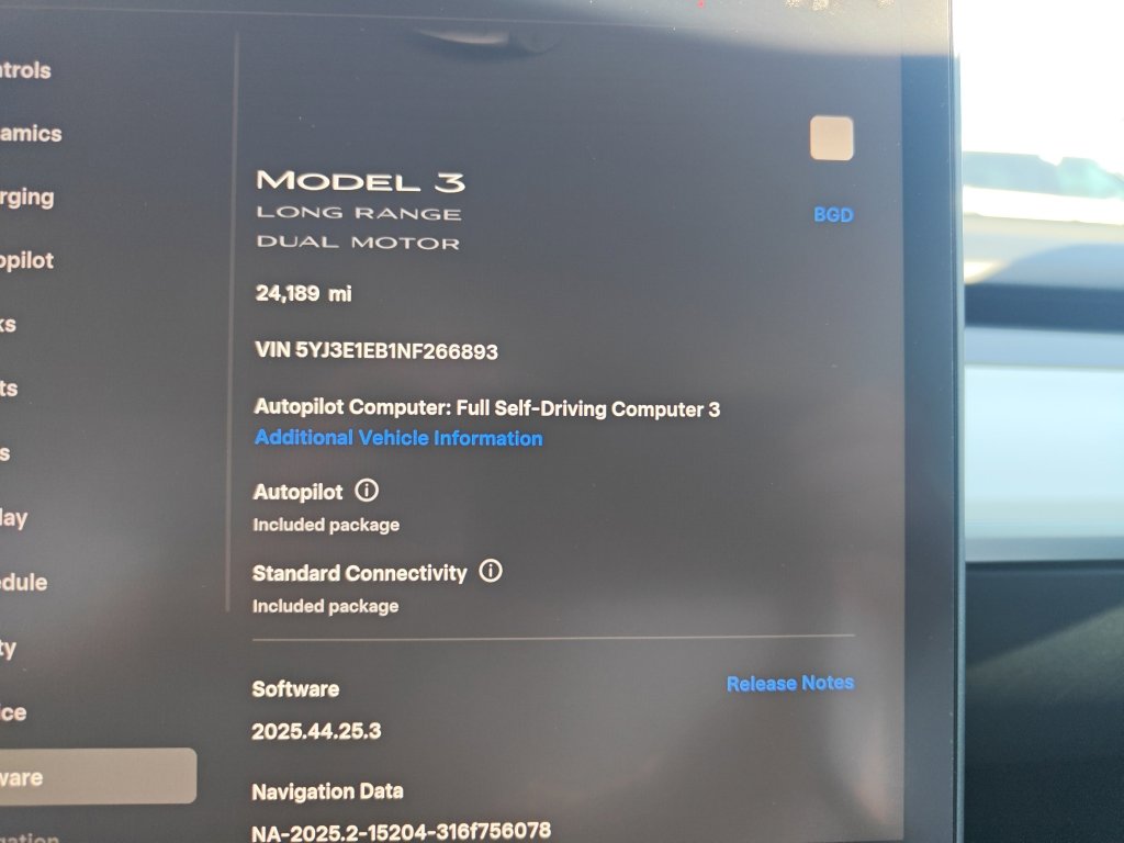 Used 2022 Tesla Model 3 Long Range image 21