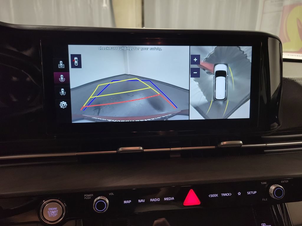 Used 2022 Kia Carnival SX FWD image 18