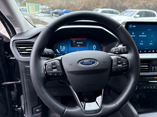 Used 2025 Ford Escape Platinum image 52