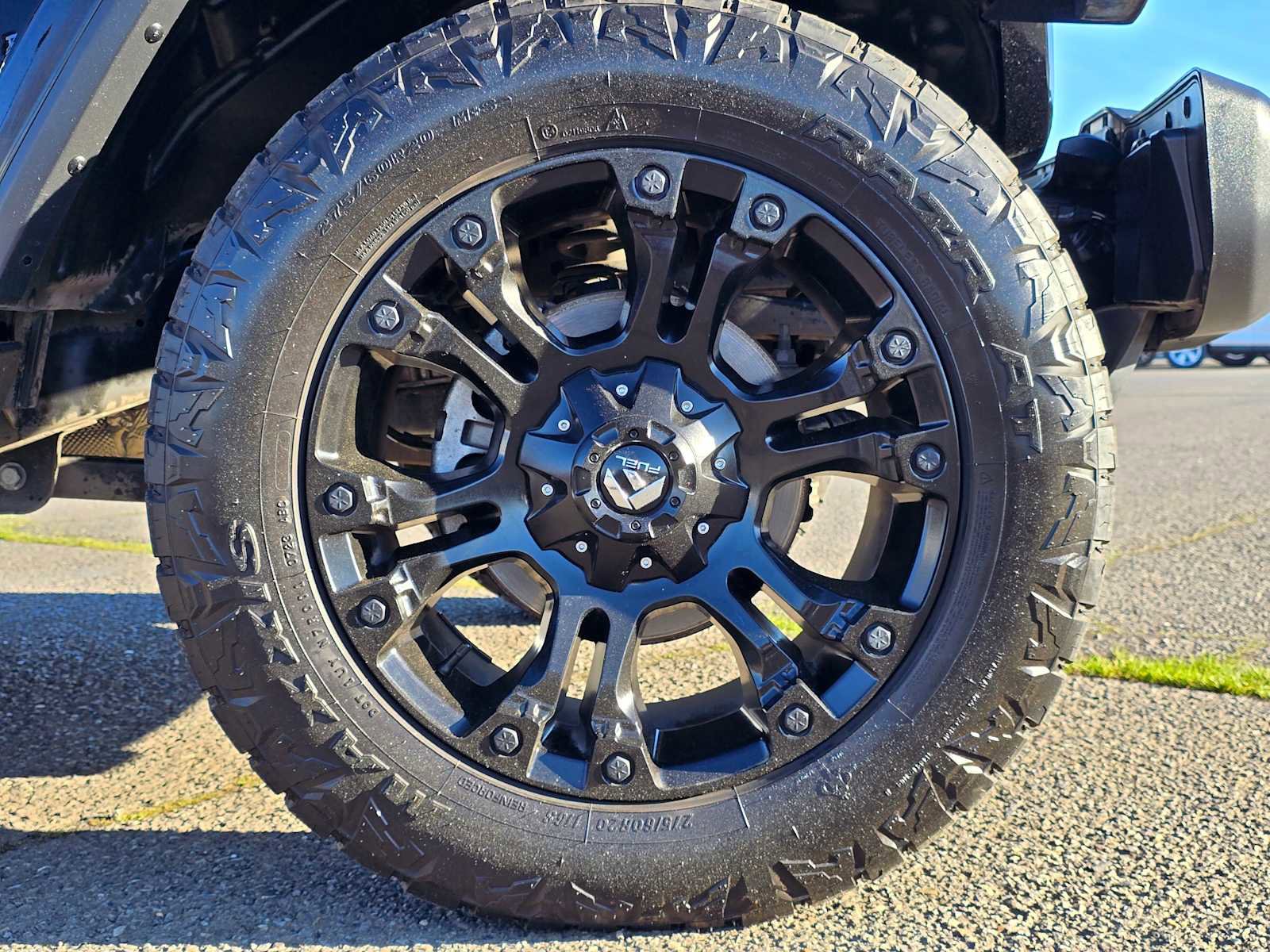 Used 2020 Jeep Wrangler Unlimited Sahara image 10