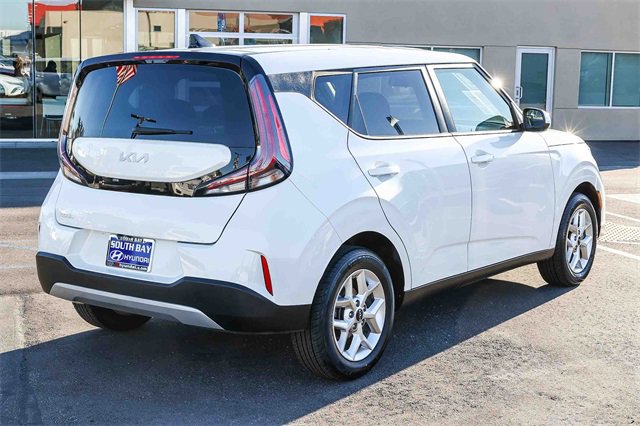 Used 2024 Kia Soul LX w/ Option Group 015 image 6