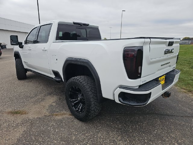 Used 2021 GMC Sierra 2500 AT4 w/ AT4 Premium Plus Package AWD/4WD image 3