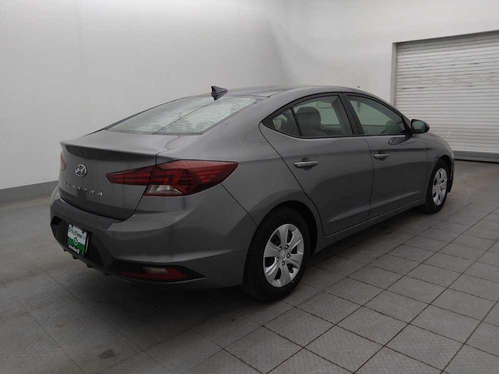 Used 2019 Hyundai Elantra SEL image 10